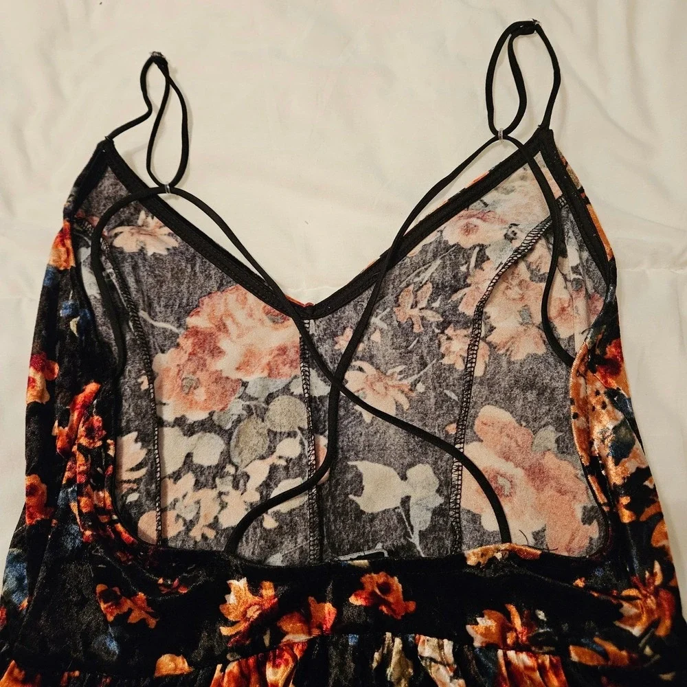 Rue 21 Womens Velvet Dark Floral Babydoll Romper Dress Large Festival Whimsigoth